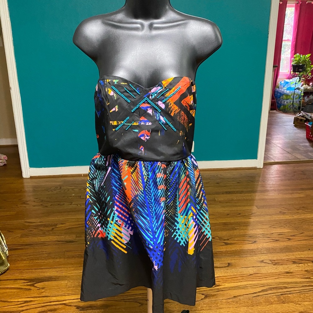 Roxy strapless dress size M